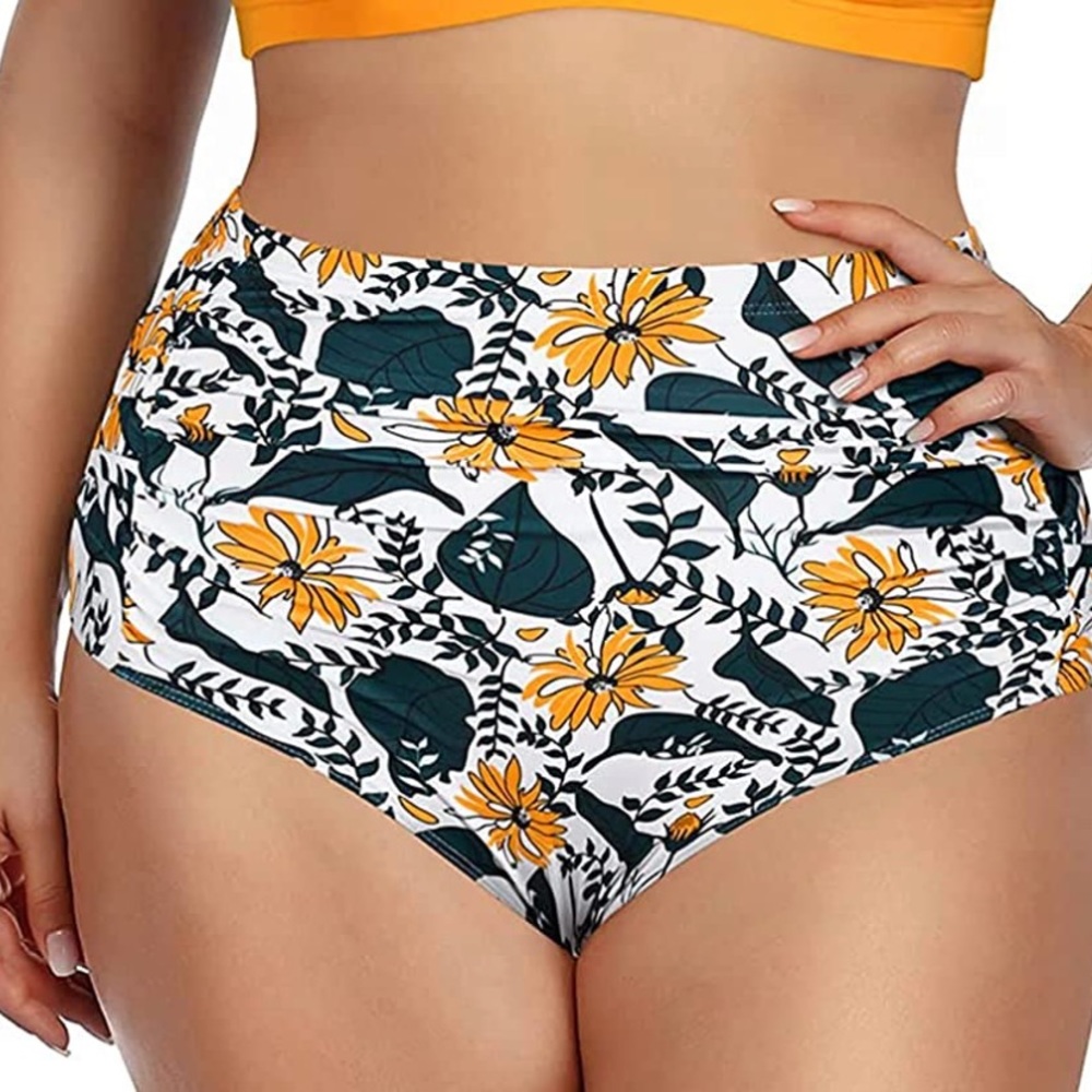 New Daci Floral Swim Bottoms‎